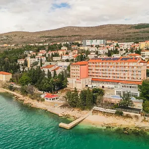 Hotell Mediteran Maradiso By Aminess Crikvenica