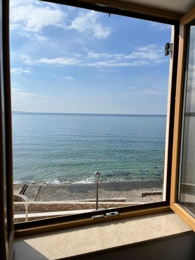 Guest house Rotonda Inn Novigrad Novigrad