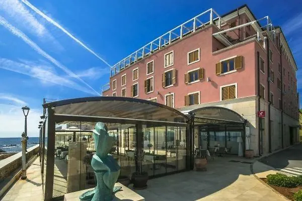 Rotonda Inn Novigrad Novigrad  Guest house