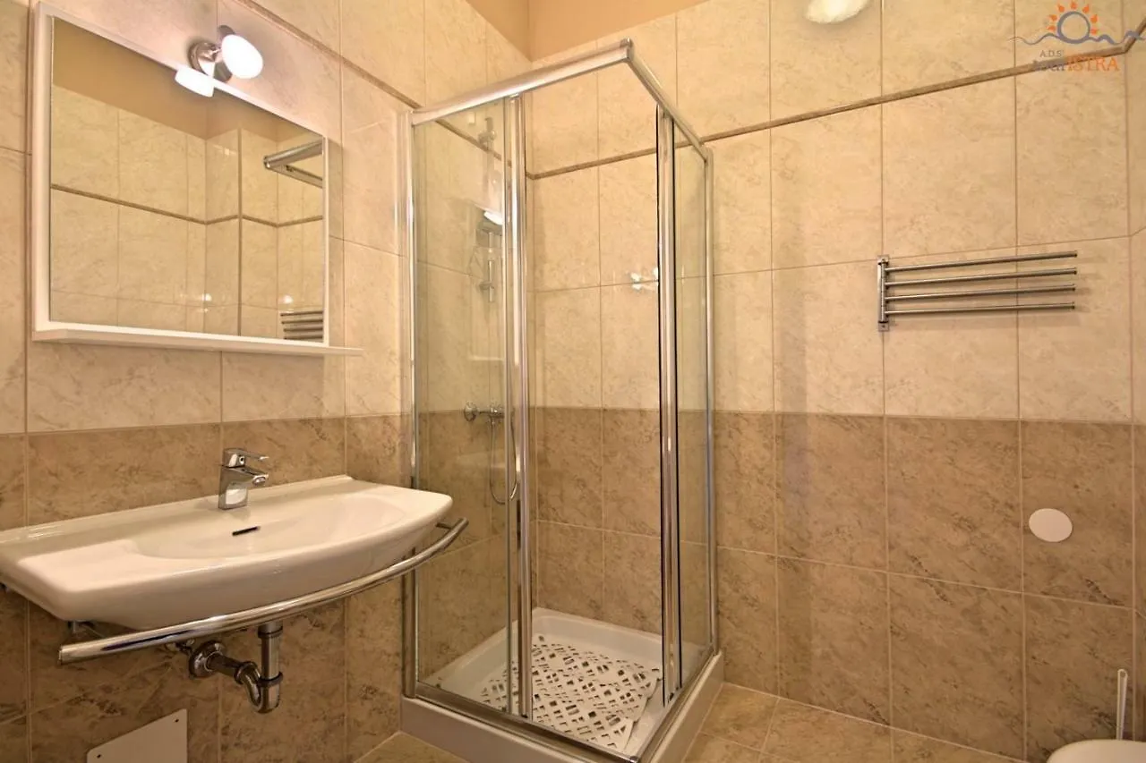 Rotonda Inn Novigrad Novigrad